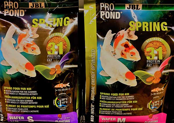 Vijverknaller: JBL ProPond (vijvervoer)